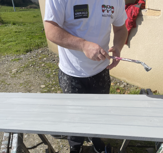 Peintre en bâtiment Orthez, Peintre en bâtiment Habas, Ravalement de façade Orthez, Ravalement de façade Habas, Rénovation de peinture Orthez, Rénovation de peinture Habas, Peintre Orthez, Peintre Habas, Peinture éxterieure Orthez, Peinture éxterieure Habas