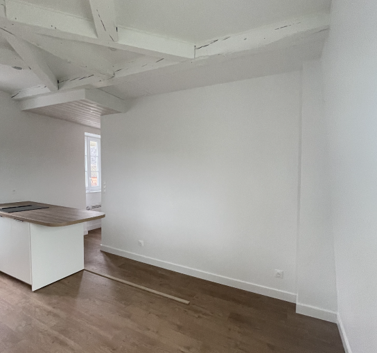 Peintre en bâtiment Orthez, Peintre en bâtiment Habas, Ravalement de façade Orthez, Ravalement de façade Habas, Rénovation de peinture Orthez, Rénovation de peinture Habas, Peintre Orthez, Peintre Habas, Peinture éxterieure Orthez, Peinture éxterieure Habas